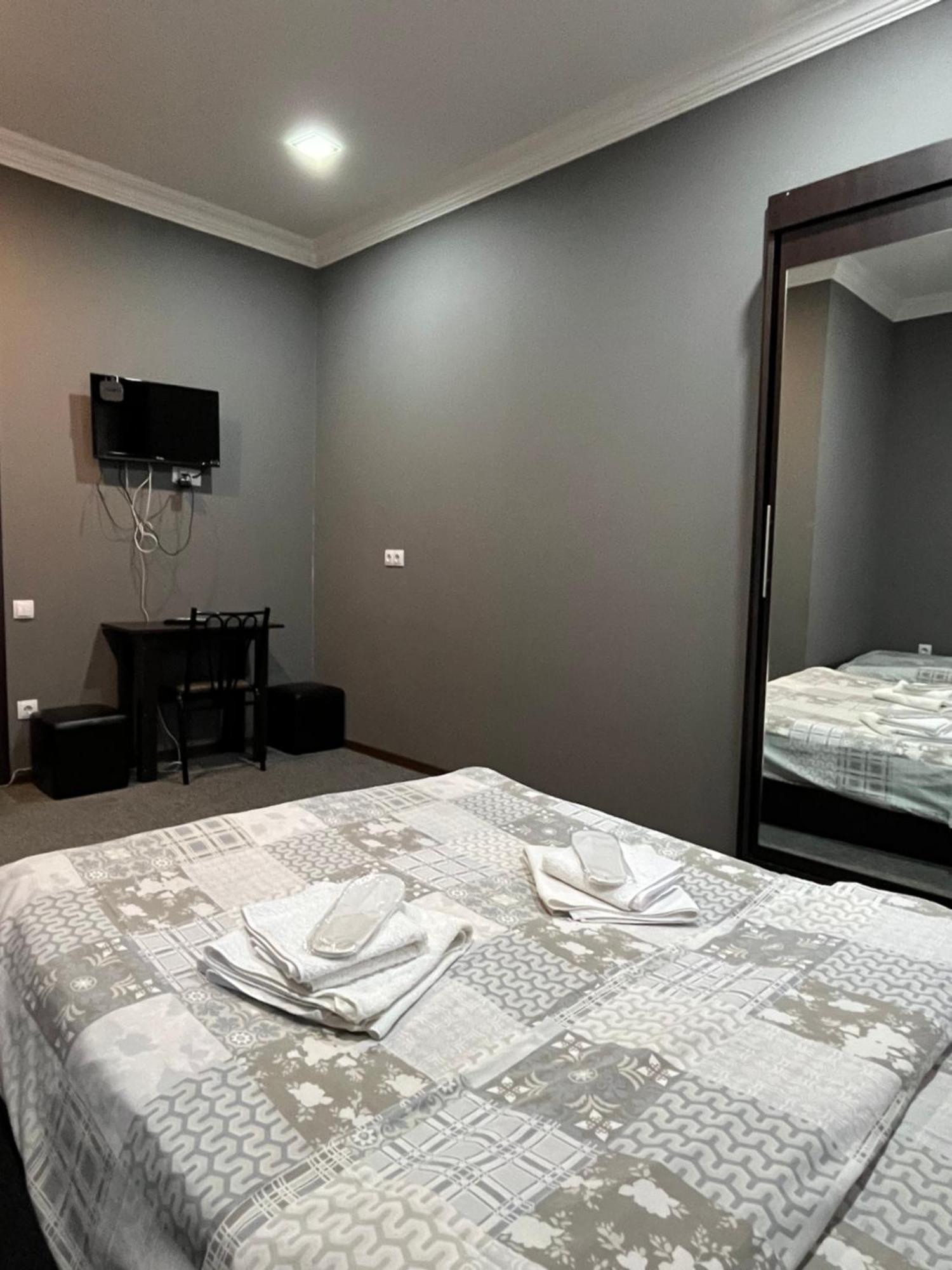 7 Rooms Tiflis Dış mekan fotoğraf