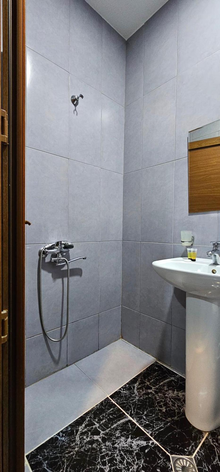 7 Rooms Tiflis Dış mekan fotoğraf