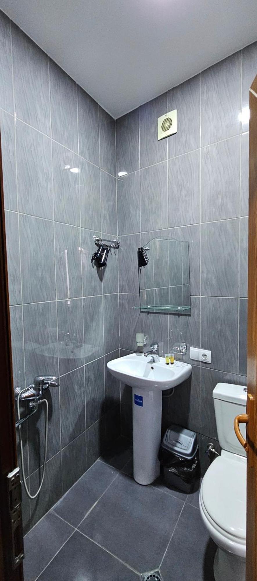7 Rooms Tiflis Dış mekan fotoğraf